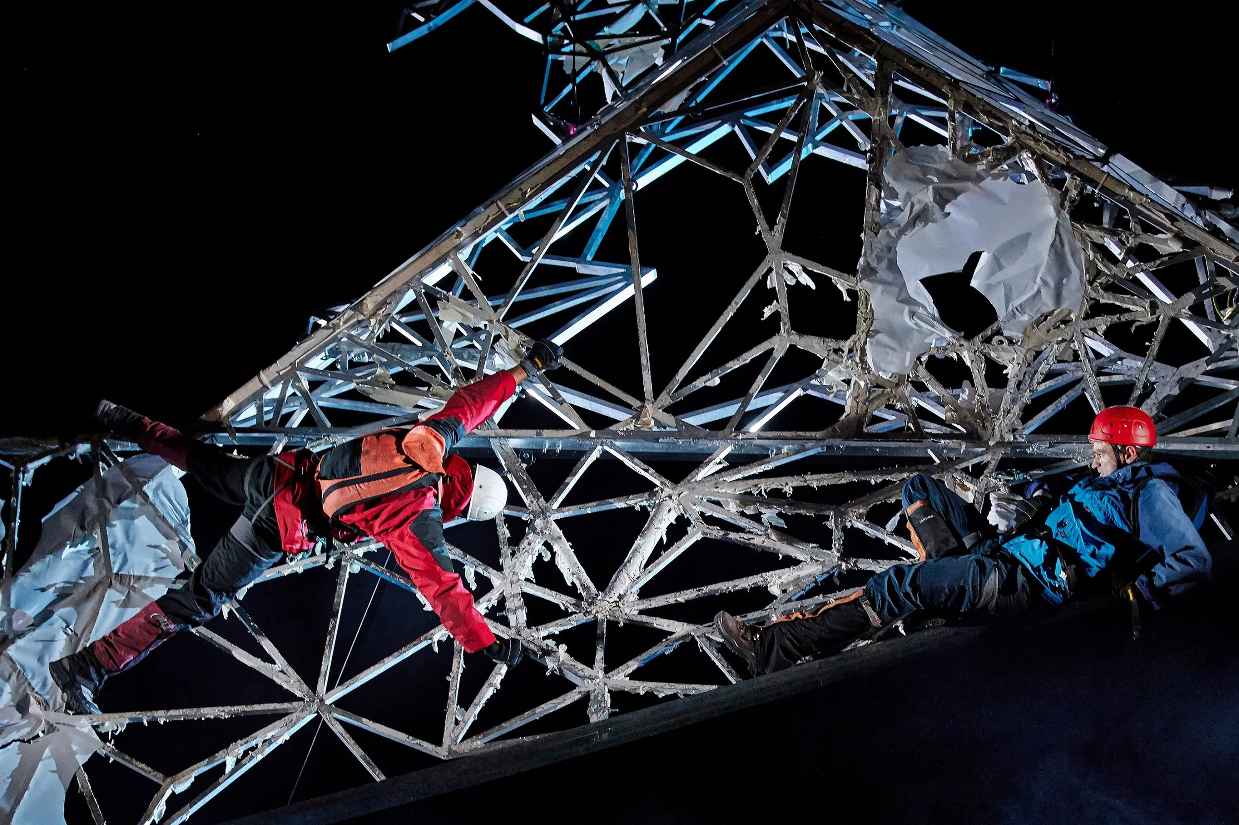 Touching the Void by David Greig. The Duke of York's Theatre, St Martin's Lane, London WC2 to 29 February 2020. 4****. William Russell