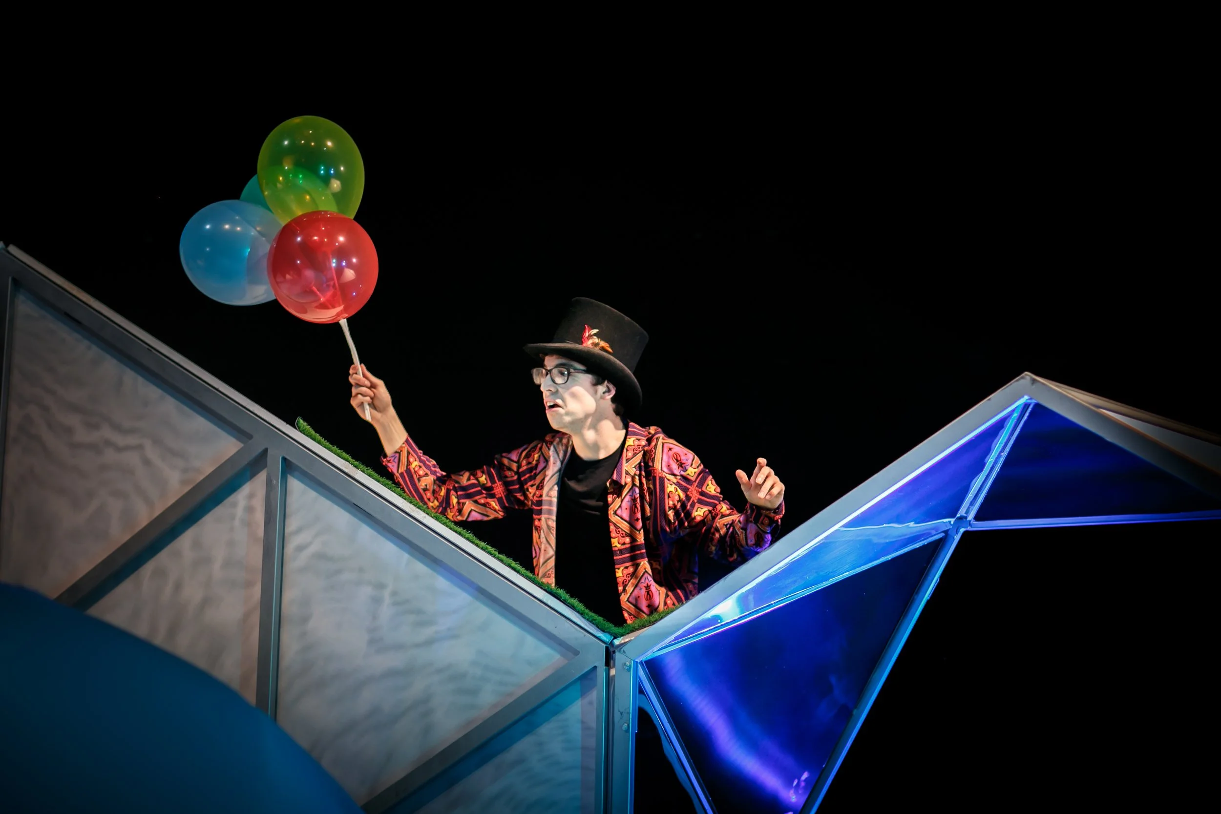 All You Need is LSD, Told By An Idiot Birmingham Rep and Tour, 4****, Rod Dungate