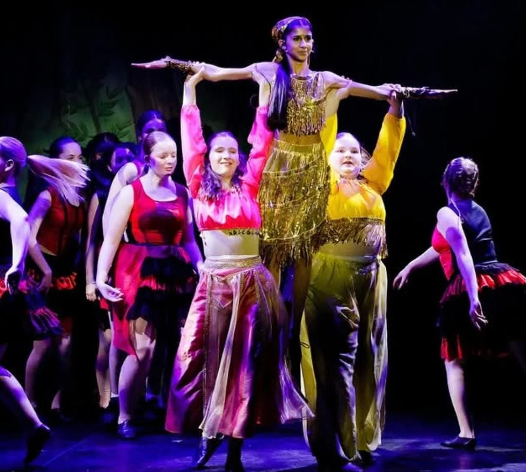 Goldilocks By David CrumpCrescent Theatre, Birmingham | Runs: (2 hours 15 mins) 10, 11, 12 January 2026 Review by Roderick Dungate  