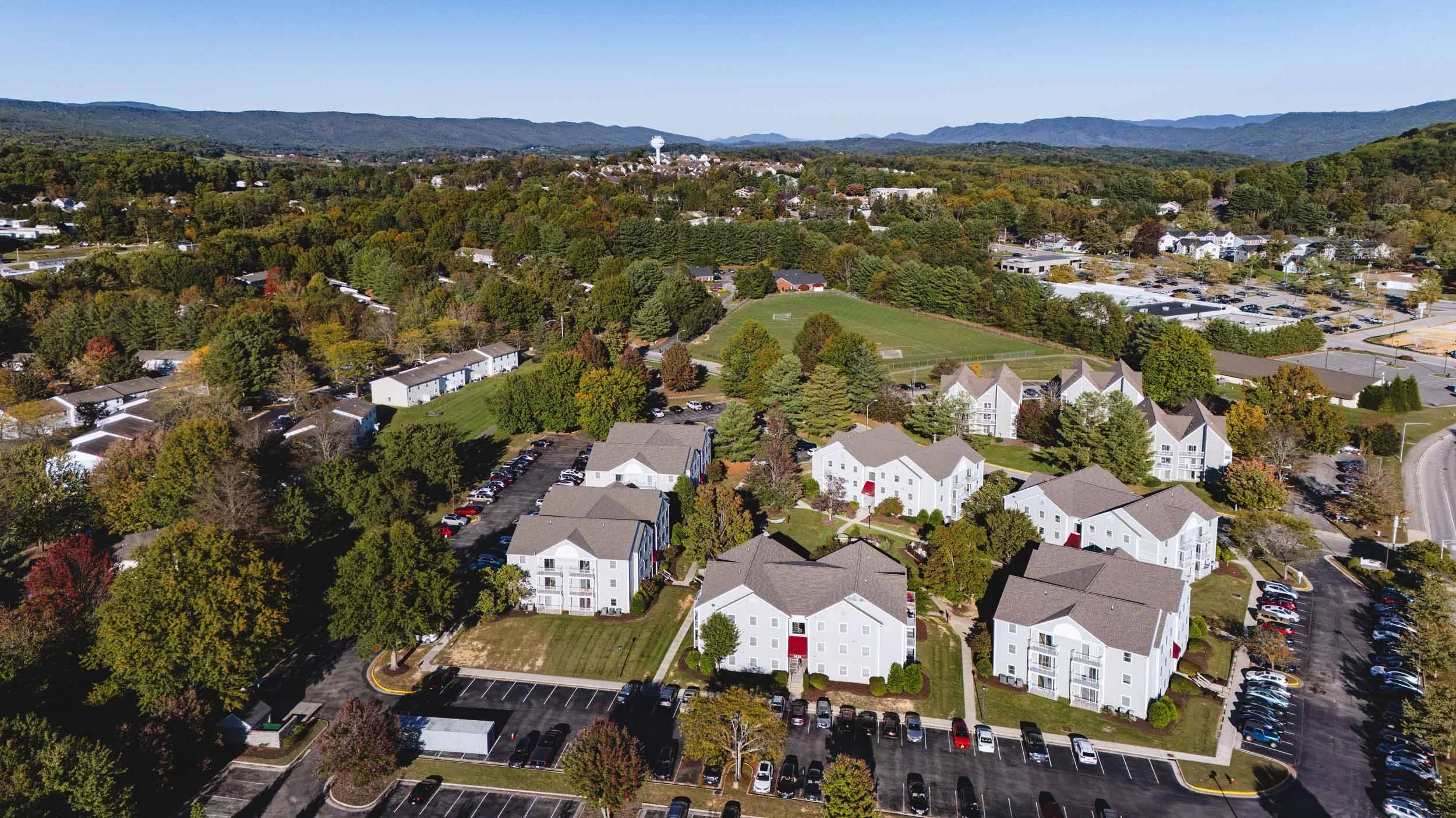Collegiate Suites & Hunters Ridge of Blacksburg | Student Apartments near Virginia Tech | Aerial of Community