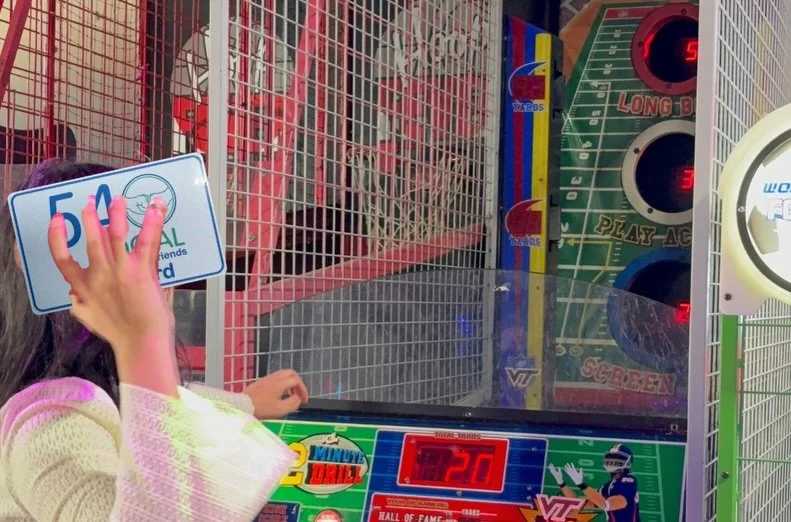 It&rsquo;s Win it Wednesday!🎁✨

We&rsquo;re giving away a 540 Social gift card💸 to enjoy games and food downtown with friends!🥳

How to enter:
1. Like this post! ❤️
2. Make sure you&rsquo;re following @collegiatesuites_huntersridge ! ✅
3. Comment 