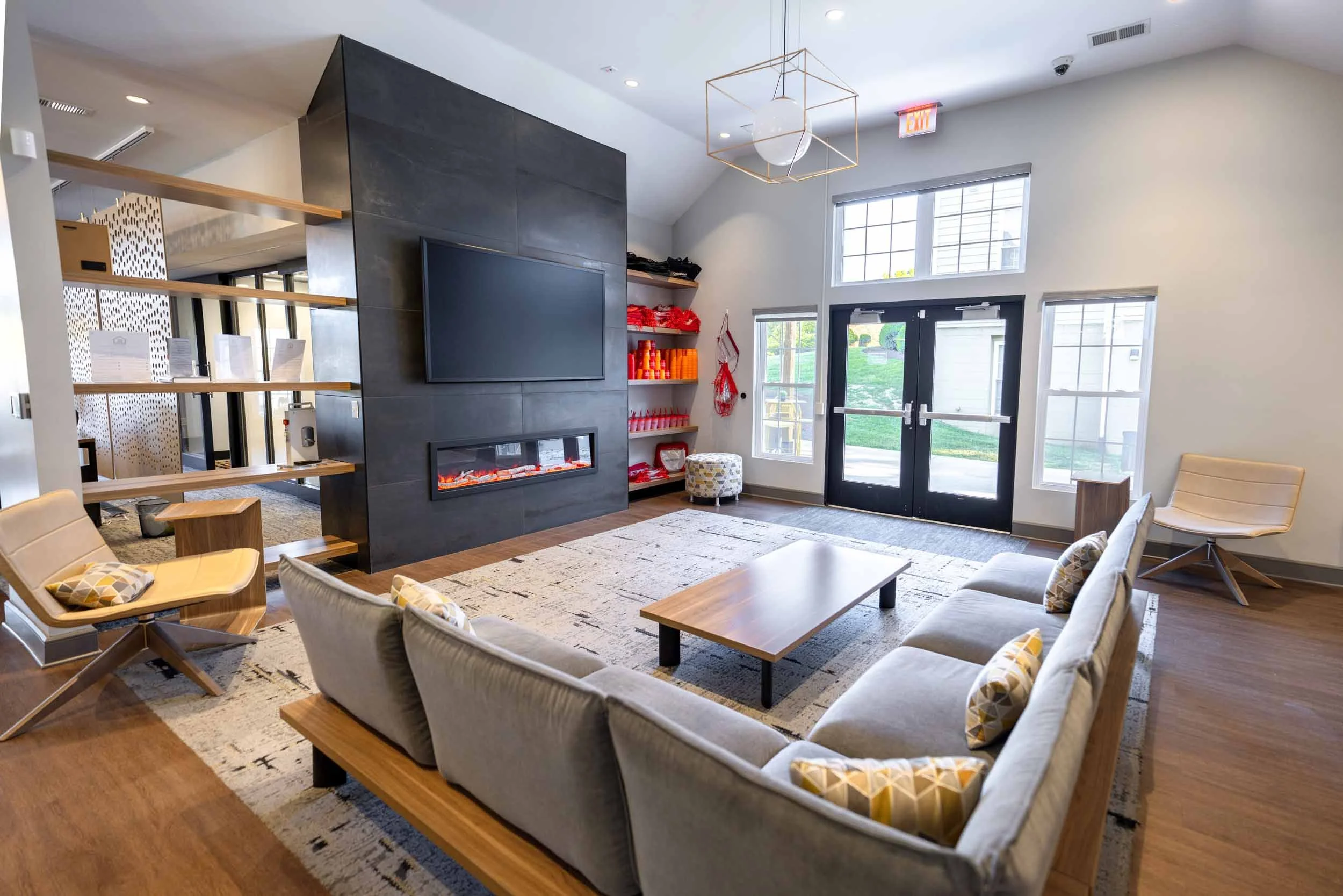 Collegiate Suites & Hunters Ridge of Blacksburg | Student Apartments near Virginia Tech | Resident Lounge