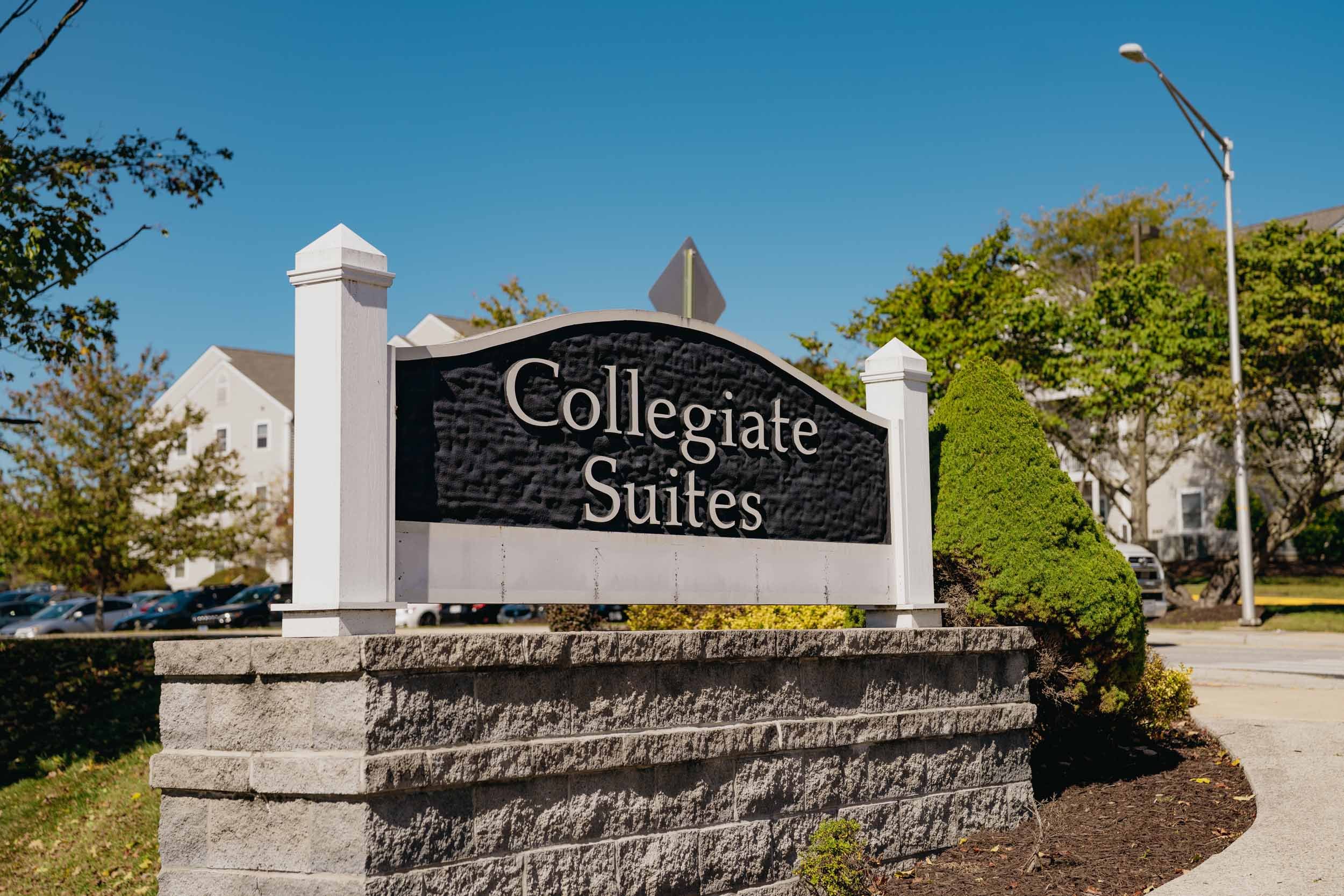 Collegiate Suites & Hunters Ridge of Blacksburg | Student Apartments near Virginia Tech | Collegiate Suites Sign