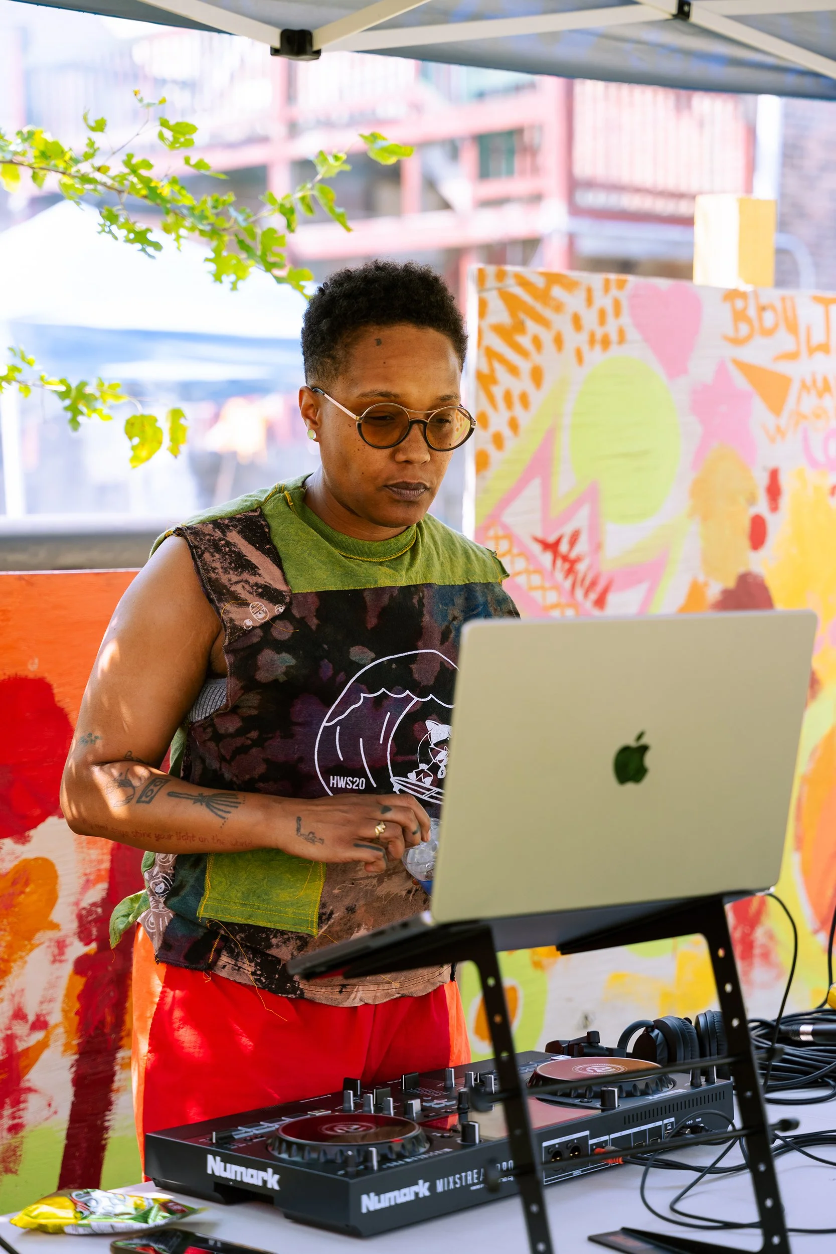 7-27 South Side Flea - Team -1.jpg