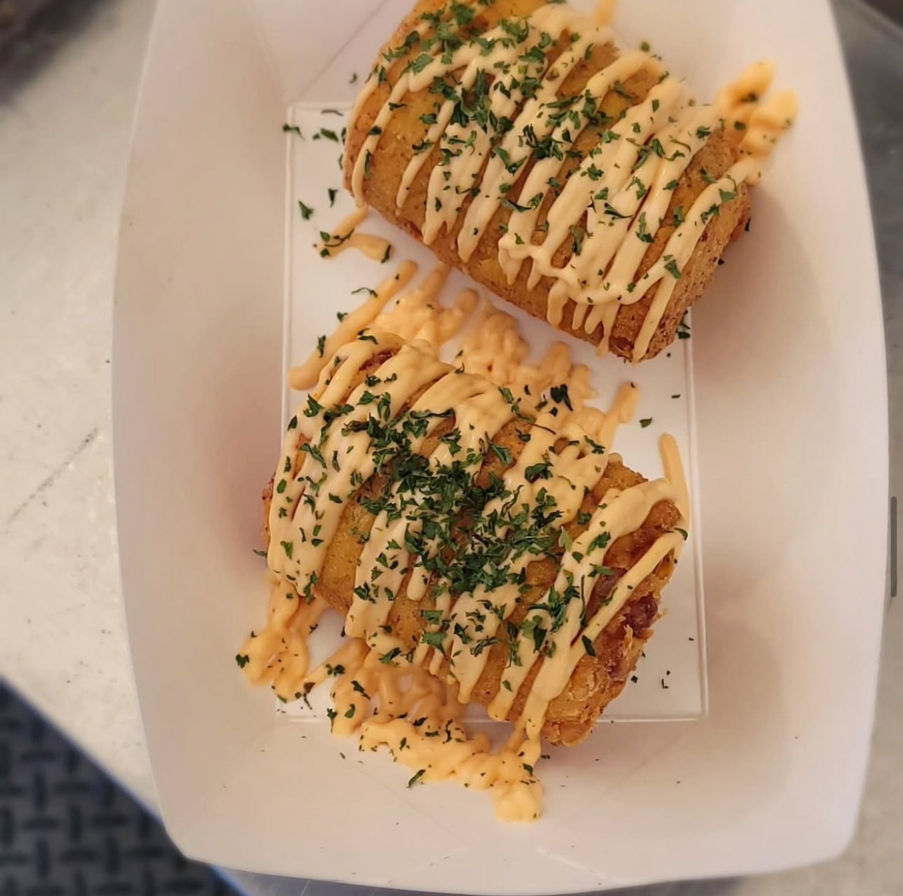 Your 4th of July line up!!🇺🇸
@dawgbowlfoodtruck 2pm-11pm
@islandcityfoodtruck 11am-11pm
@clechickenfoodtruck 4pm-11pm
Come grab some food on the patio with us🎉