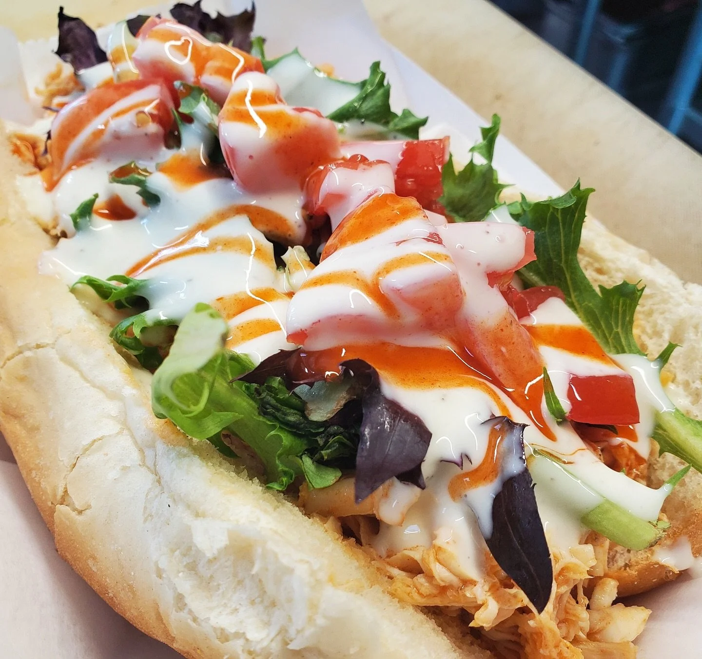 Come check out @cheesydaves here until 10pm!