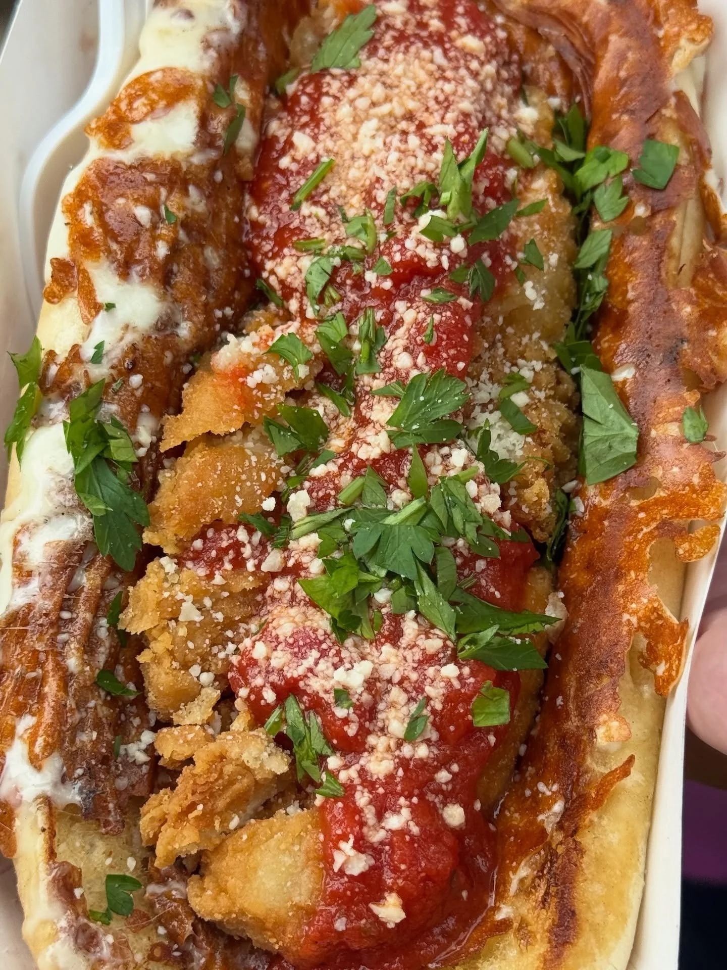 NEW TRUCK ALERT🚨
Stop in and check out @mother_food_trucker here with us until 10pm!! Swipe for their menu👉🍝