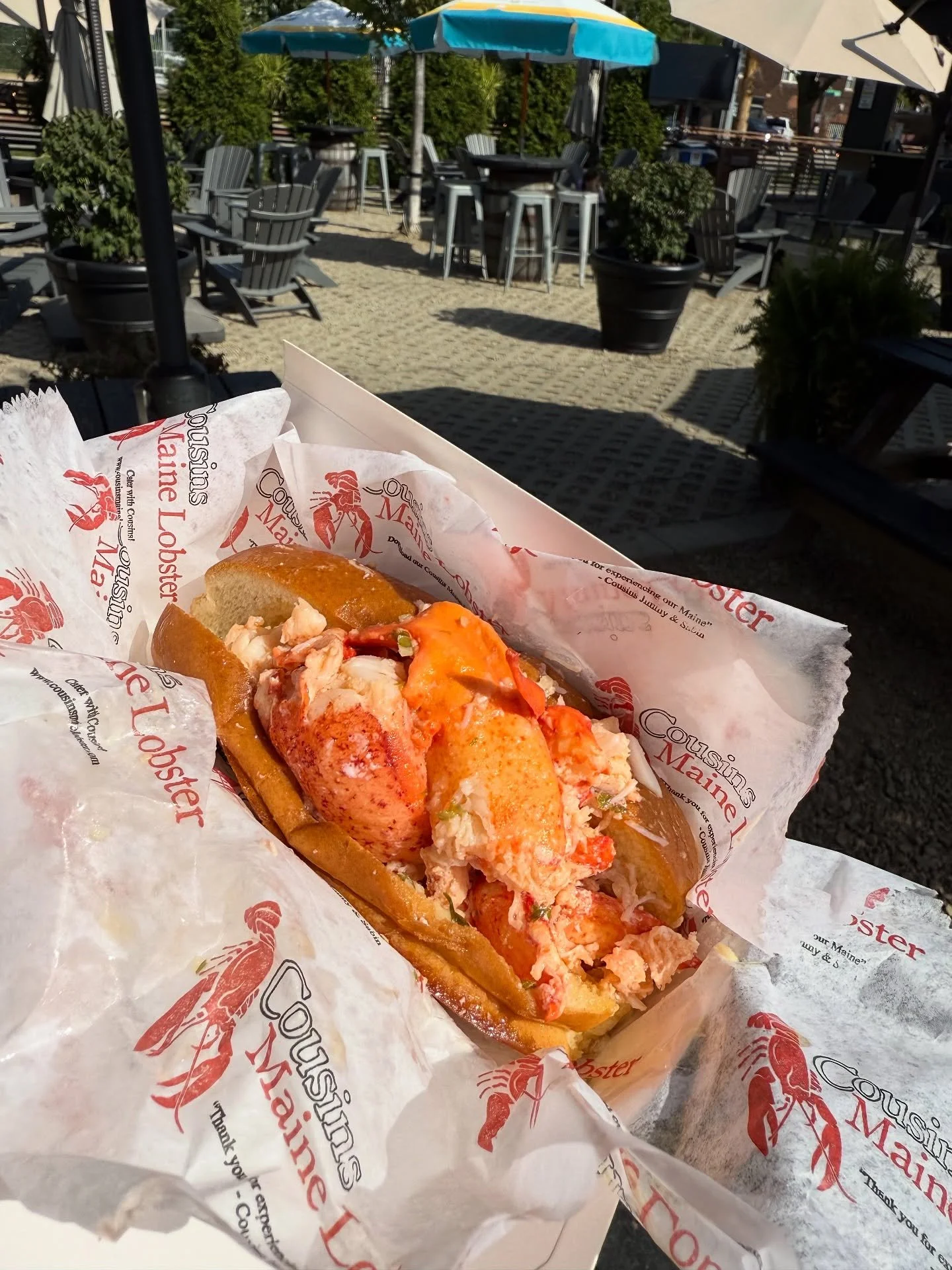 @cousinsmainelobster is here with us until 10pm! 
Stop up for a roll or two 🎉