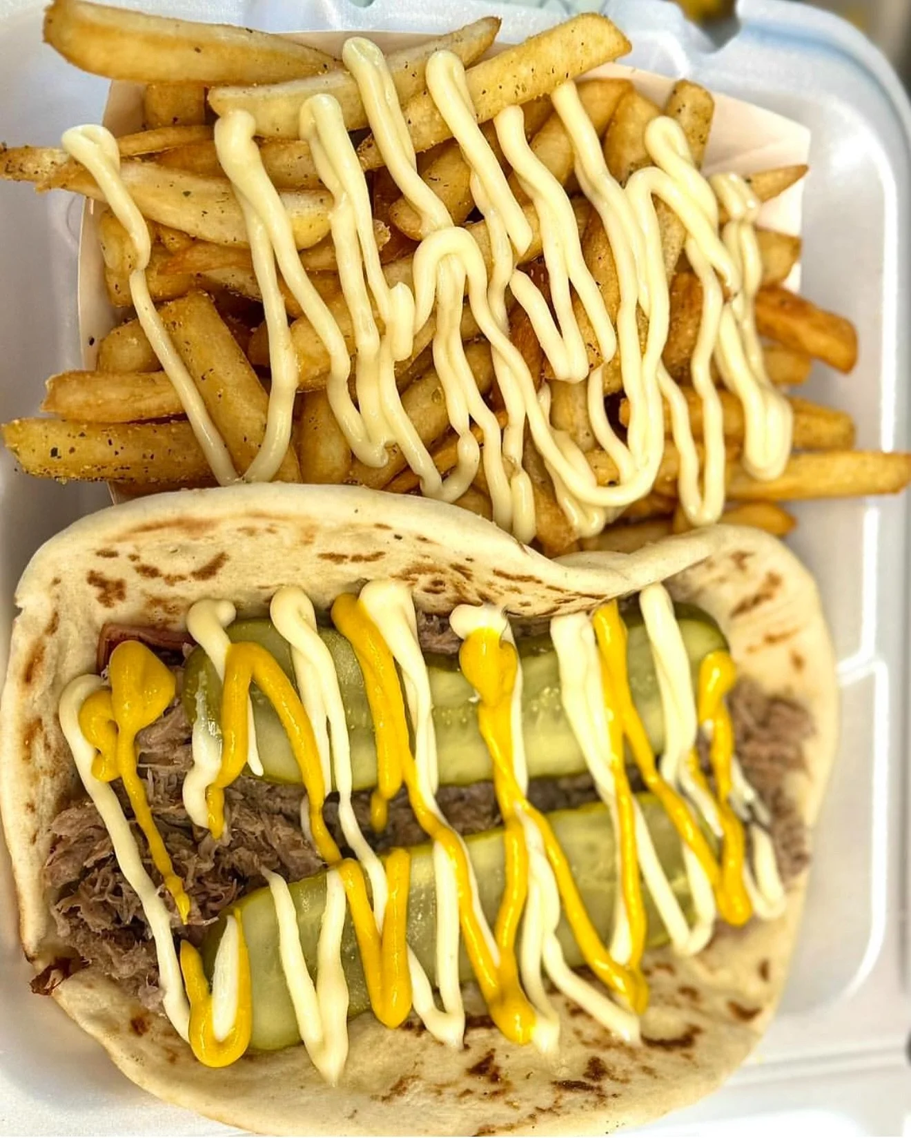 Come spend your Friday with us and @offthegriddle216 here until 11pm!🎉🎉🎉