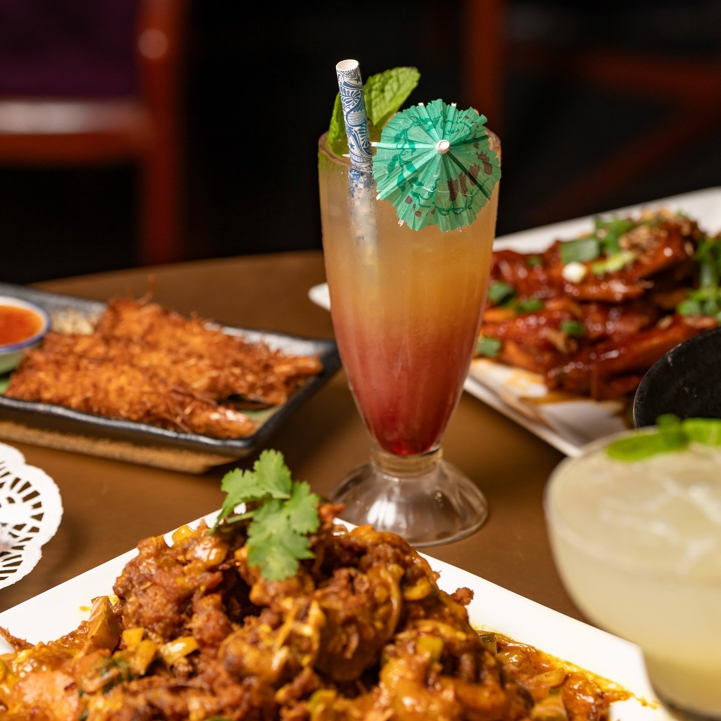 Some shots from our recent shoot at @bangkok_milton 📸

They serve a wide range of Thai dishes AND some popular Sri Lankan dishes! Definitely give them a try next time you&rsquo;re near Milton! 🙌

#bangkokmilton #thaifood #thaicuisine #foodphotograp