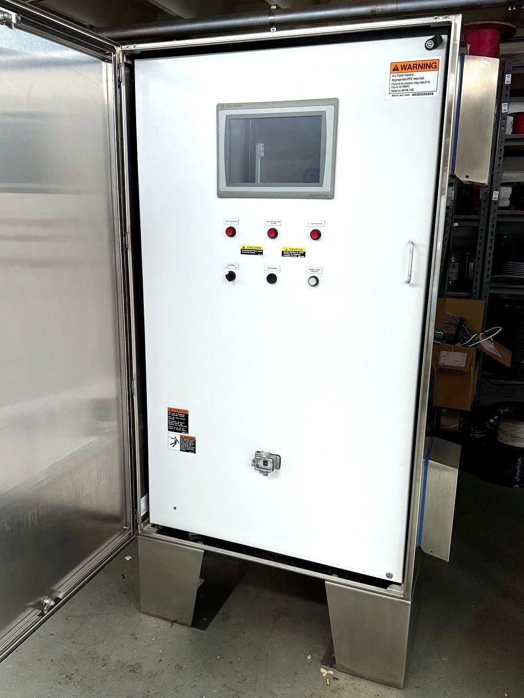 05_MCP_open_PanelView_HMI.jpg