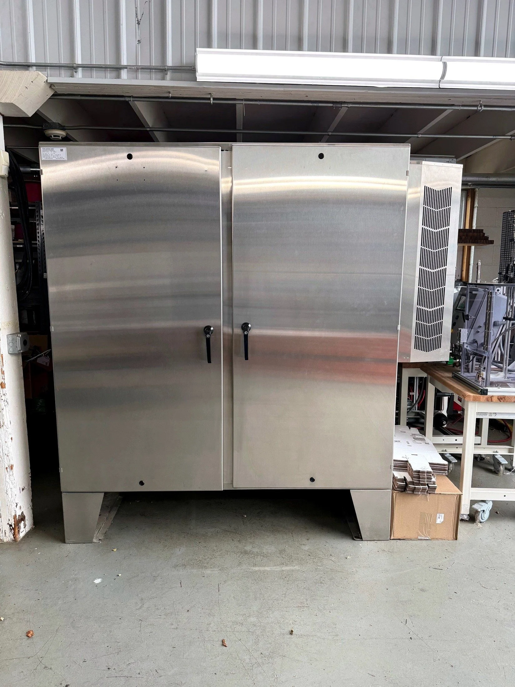 08_PDP_front_with_AC_unit.jpg