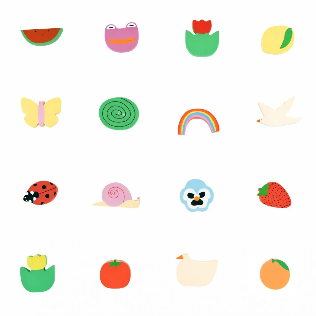 cabinet pulls white background.jpg