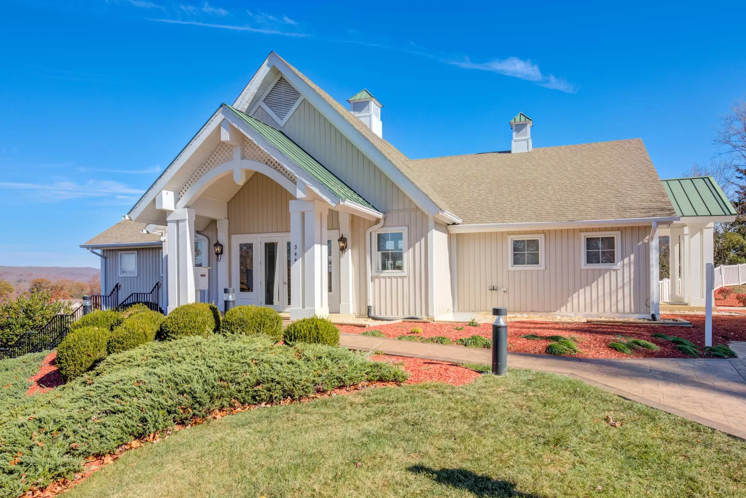 Maple Ridge Virginia Tech Photos | Virginia Tech Off-Campus Housing in Blacksburg, VA — Maple ...