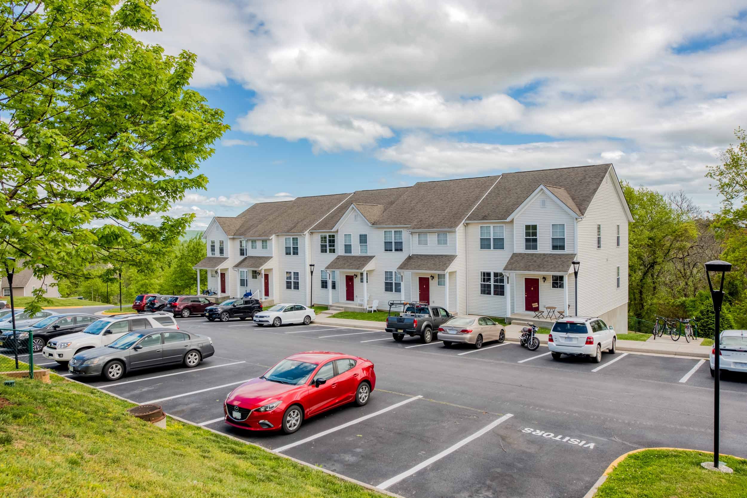 Maple Ridge Townhomes | Townhomes Exterior