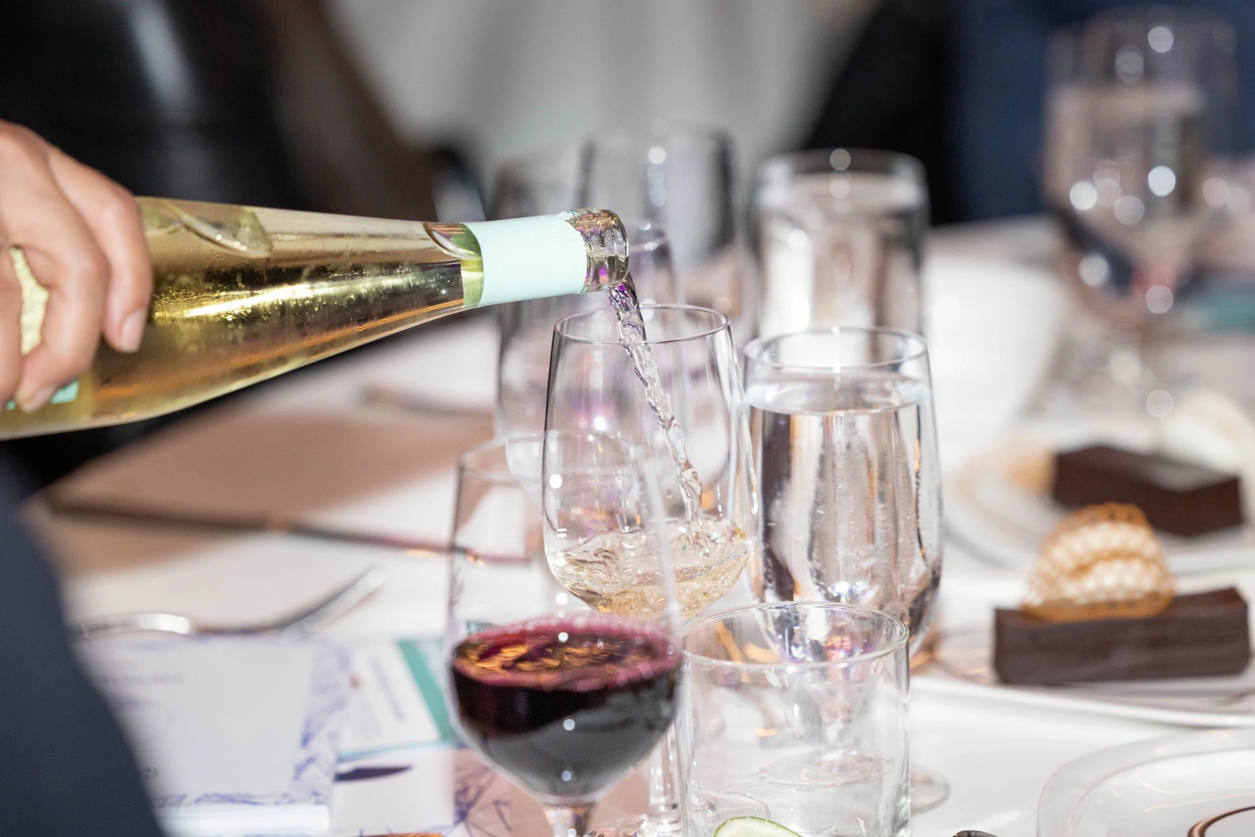 Professional corporate event photography in Mercer Island by Flora Art Life.