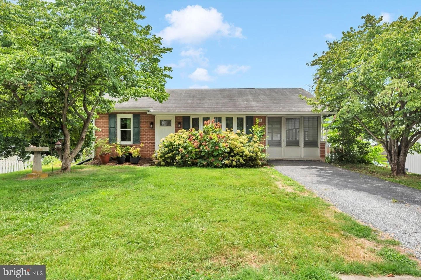 104 West Chapline Street Sharpsburg, MD 21782