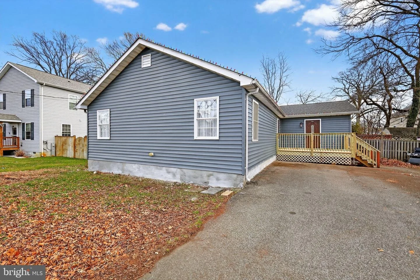 305 Oakwood Road Edgewater, MD 21037