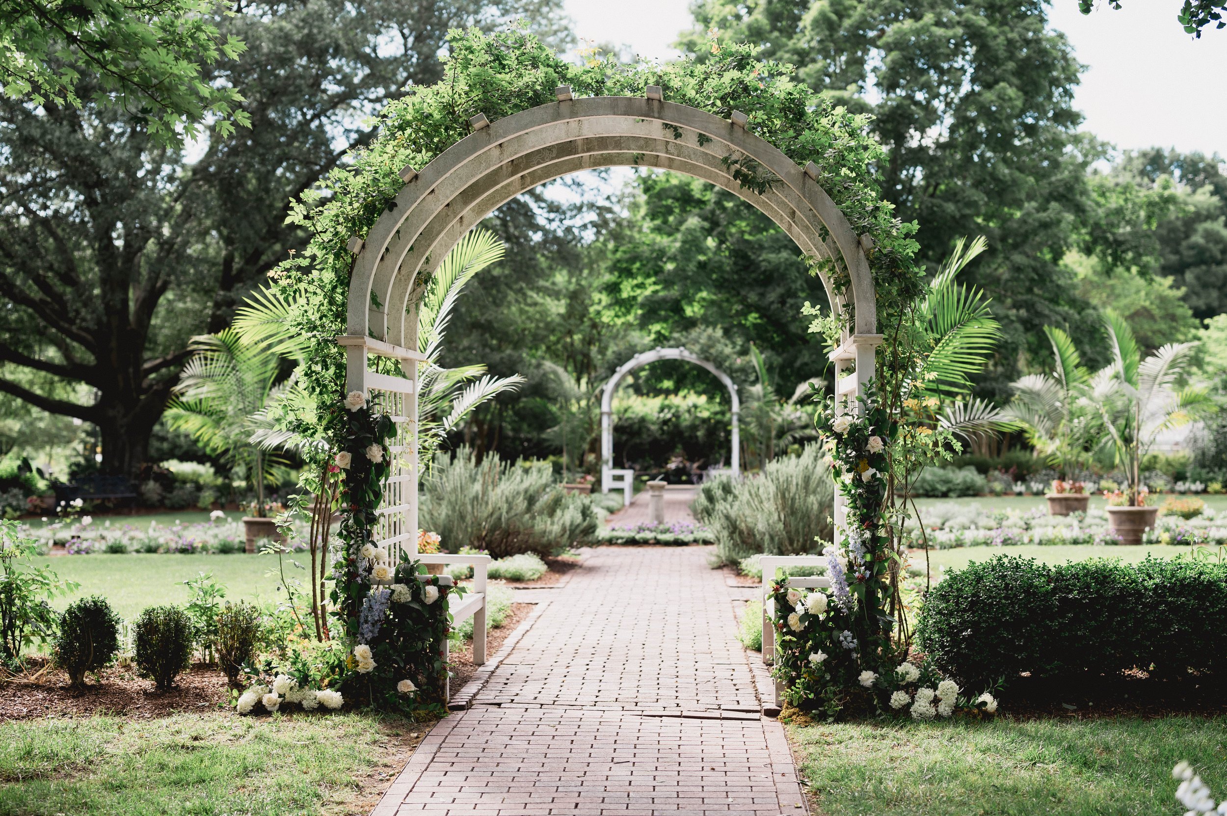 R+J Arch .jpg