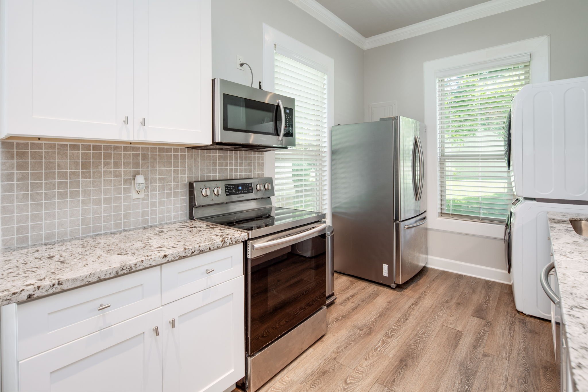 60-web-or-mls-Crown Oaks_10.jpg