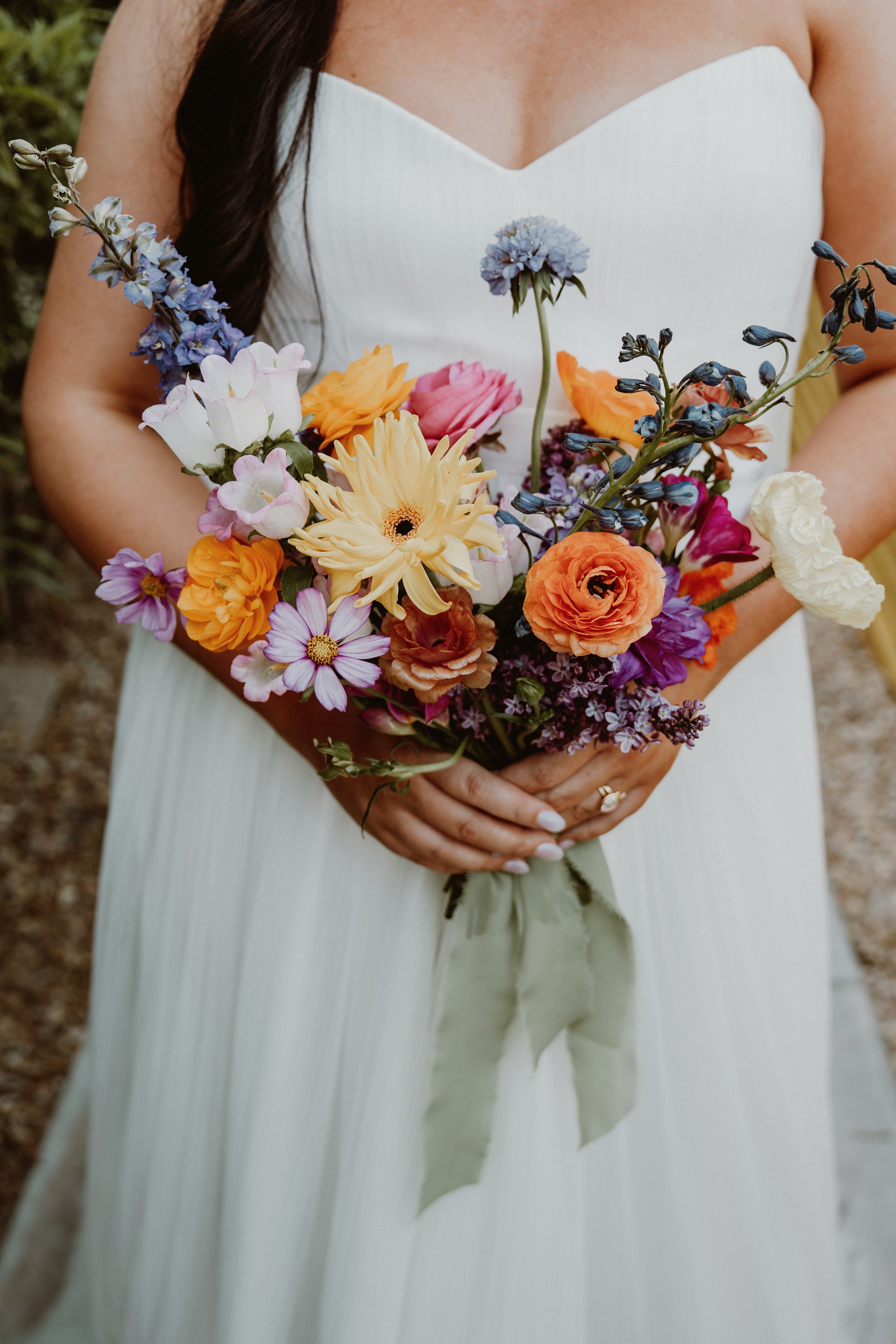 Lush bridal bouquet with garden roses and peonies – Carlsbad wedding
