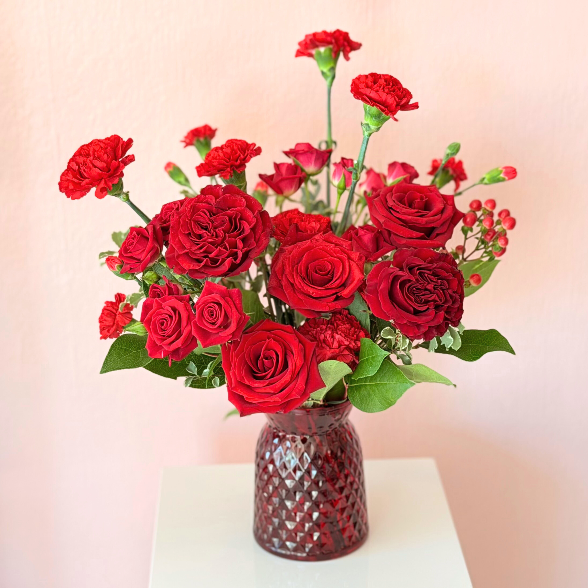 PRE-ORDER- Amour Rouge Arrangement (2/10-2/15)