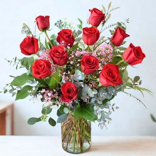 Passionate Dozen Roses
