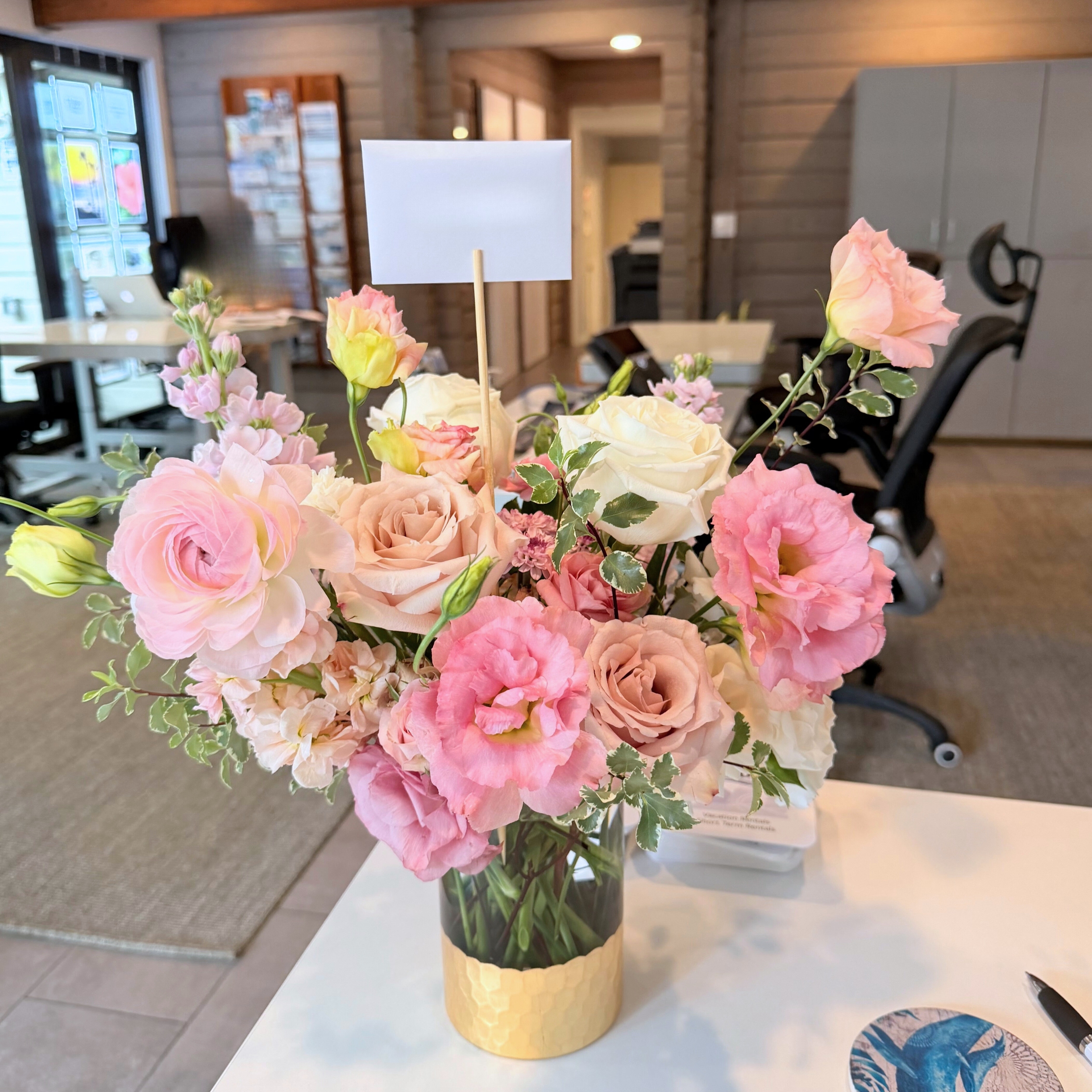 Golden Whisper Arrangement (New)