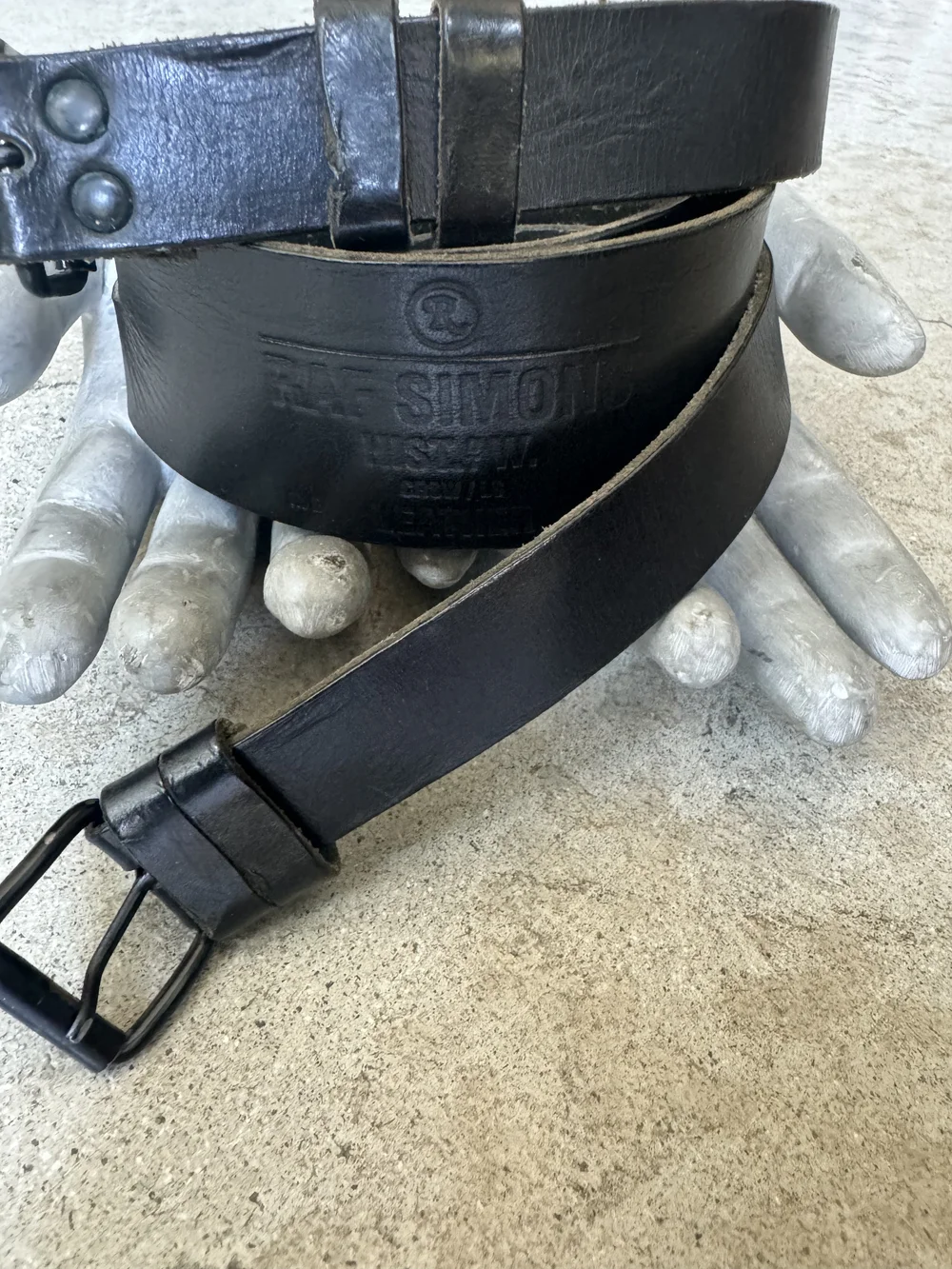 ARCHIVE AW05 RAF SIMONS POLTERGEIST DOUBLE BELT — Cycle continues