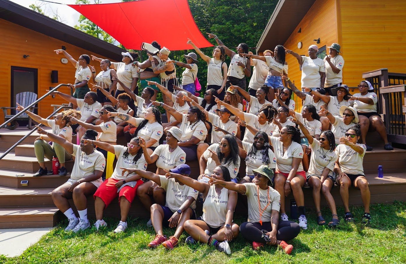 GLAMP LESBIFRIENDS -300.jpg