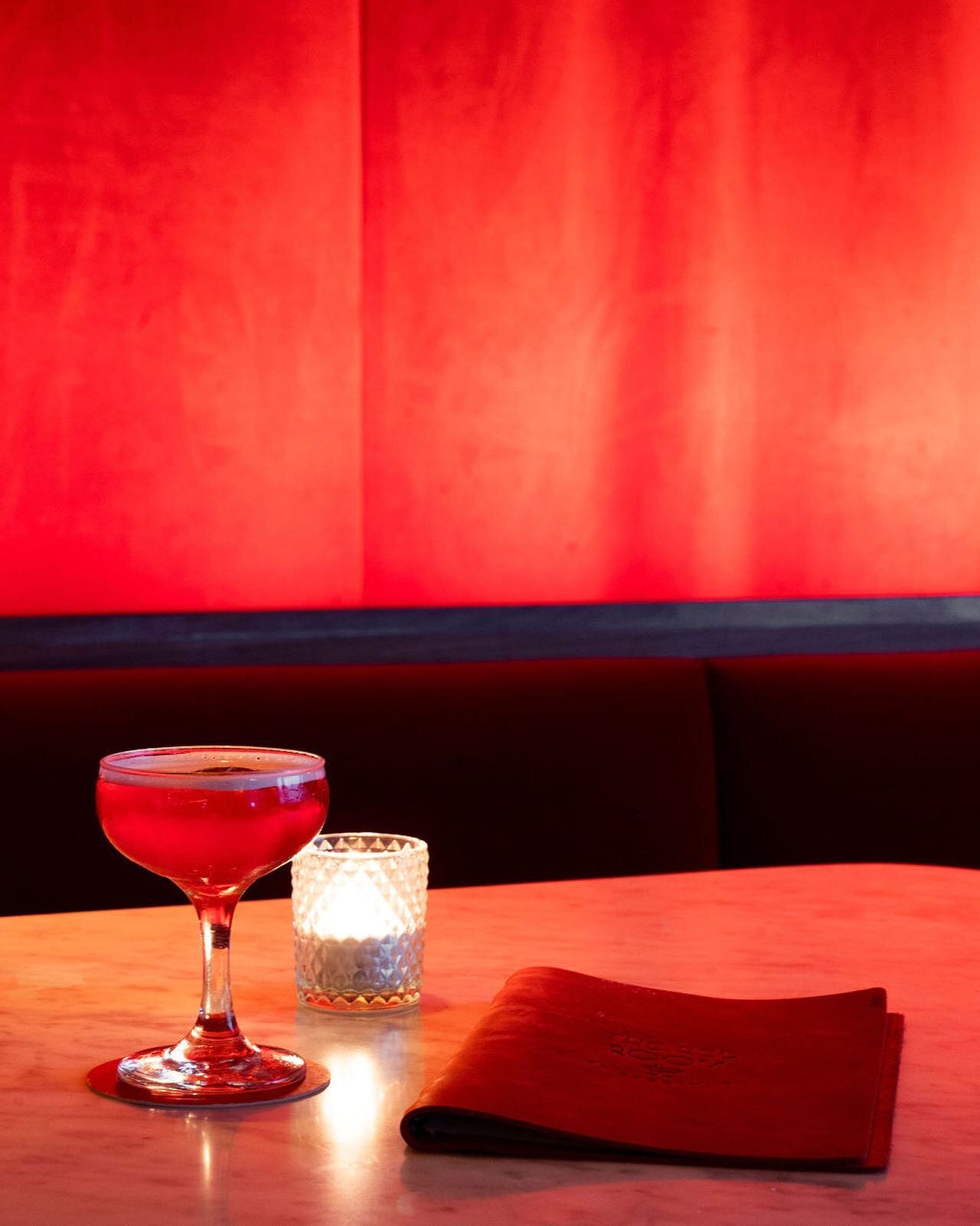 Re-introducing: The Blood Orange Cosmo, still the same delicious cocktail just repackaged with a few more bells and whistles. If you have had this at @annexkitchenfresno and love it, then you owe it to yourself to give ours a try, Cheers!
 
#redroomf