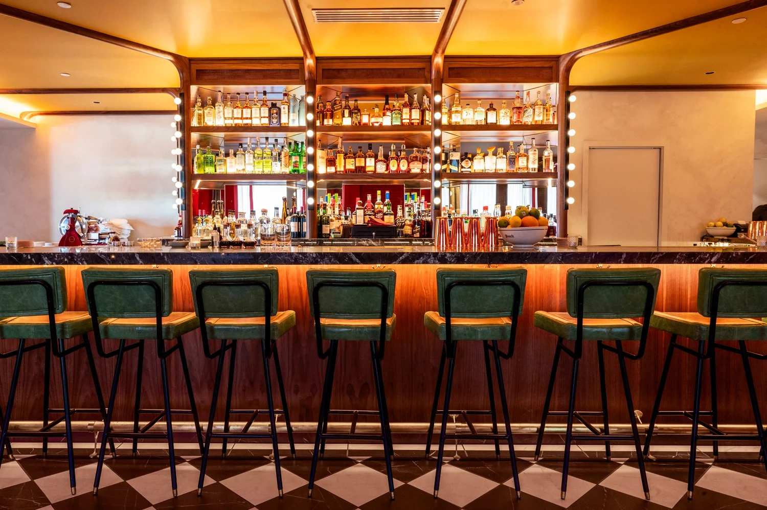 Bar photo 1