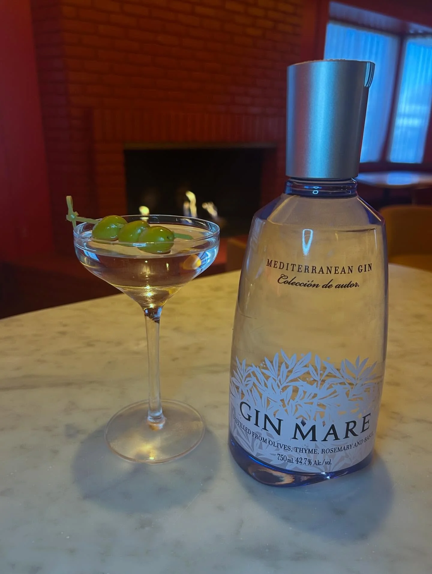 New gin on the shelf tonight! 🍸 This week we will be featuring @ginmare , a Mediterranean botanical gin with prominent notes of citrus, rosemary, and olive 🫒 The team here at The Red Room has crafted a few crushable cocktails for you to enjoy all w