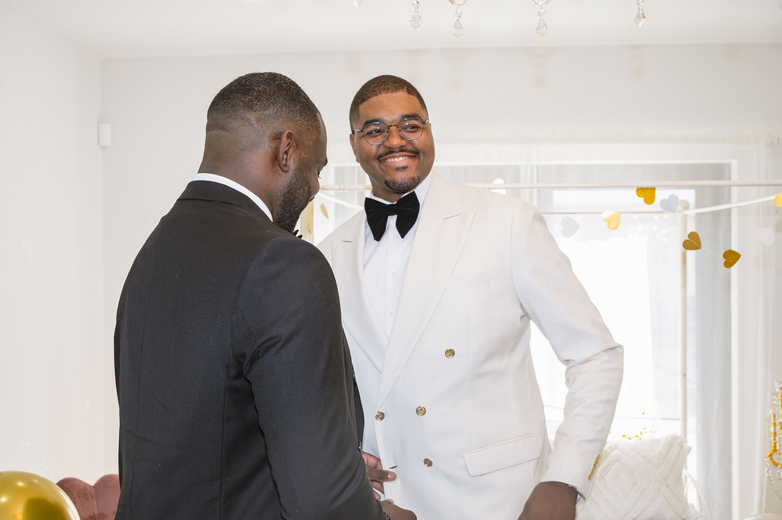 HVRIVISUALSR+HWedding171.jpg