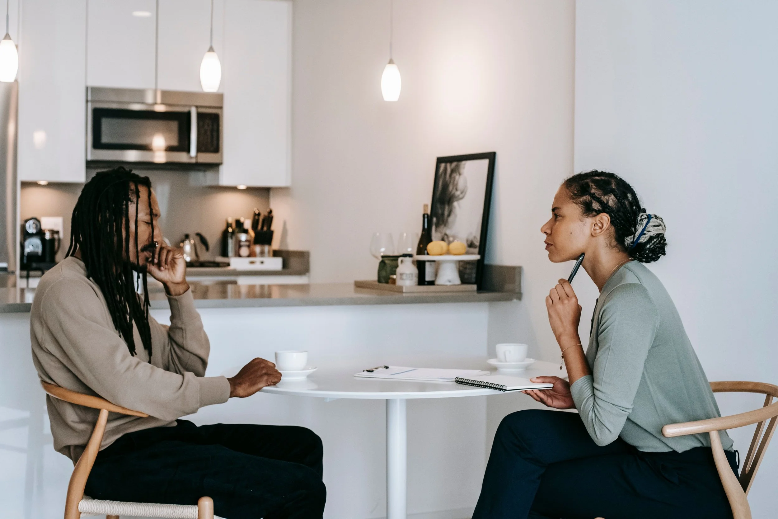 How to Have the Wedding Budget Conversation With Your Partner