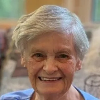 Jean Lucy (Grundy) Holmes