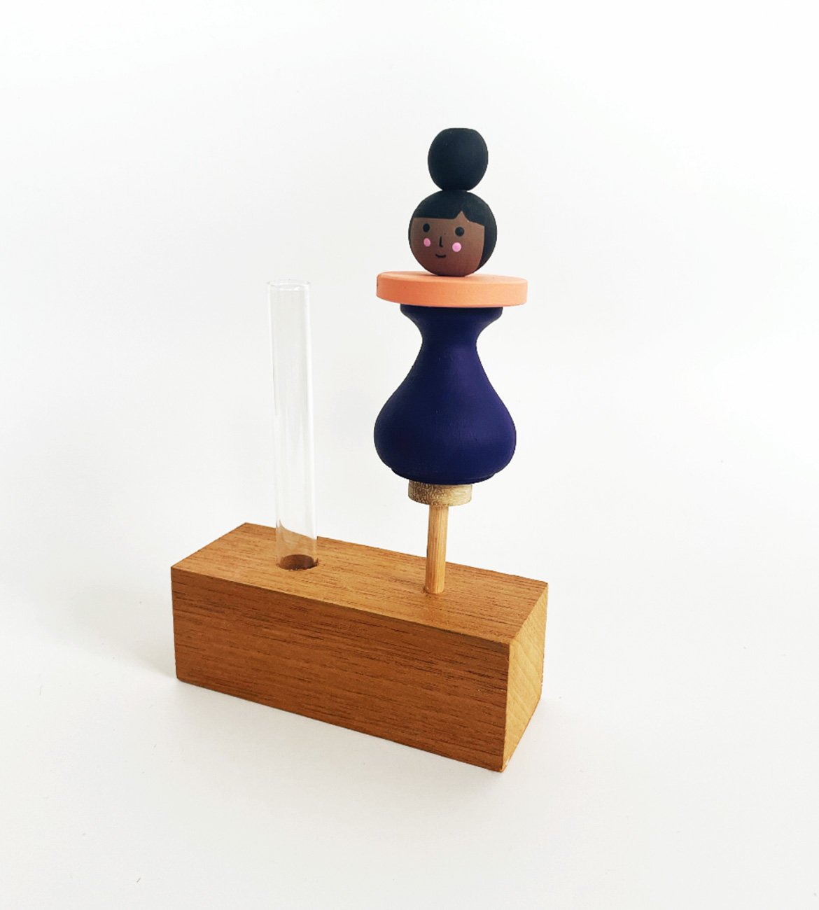 bud-vase-5-profile.jpg