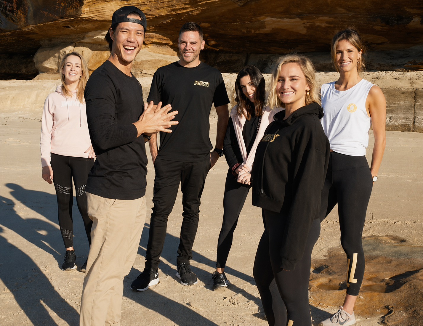 limitless-team-nourish-travel-retreats.png