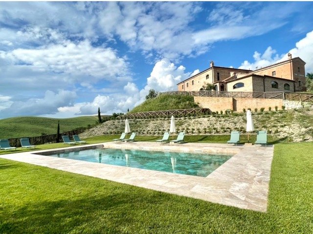 Antico Macchione Pool