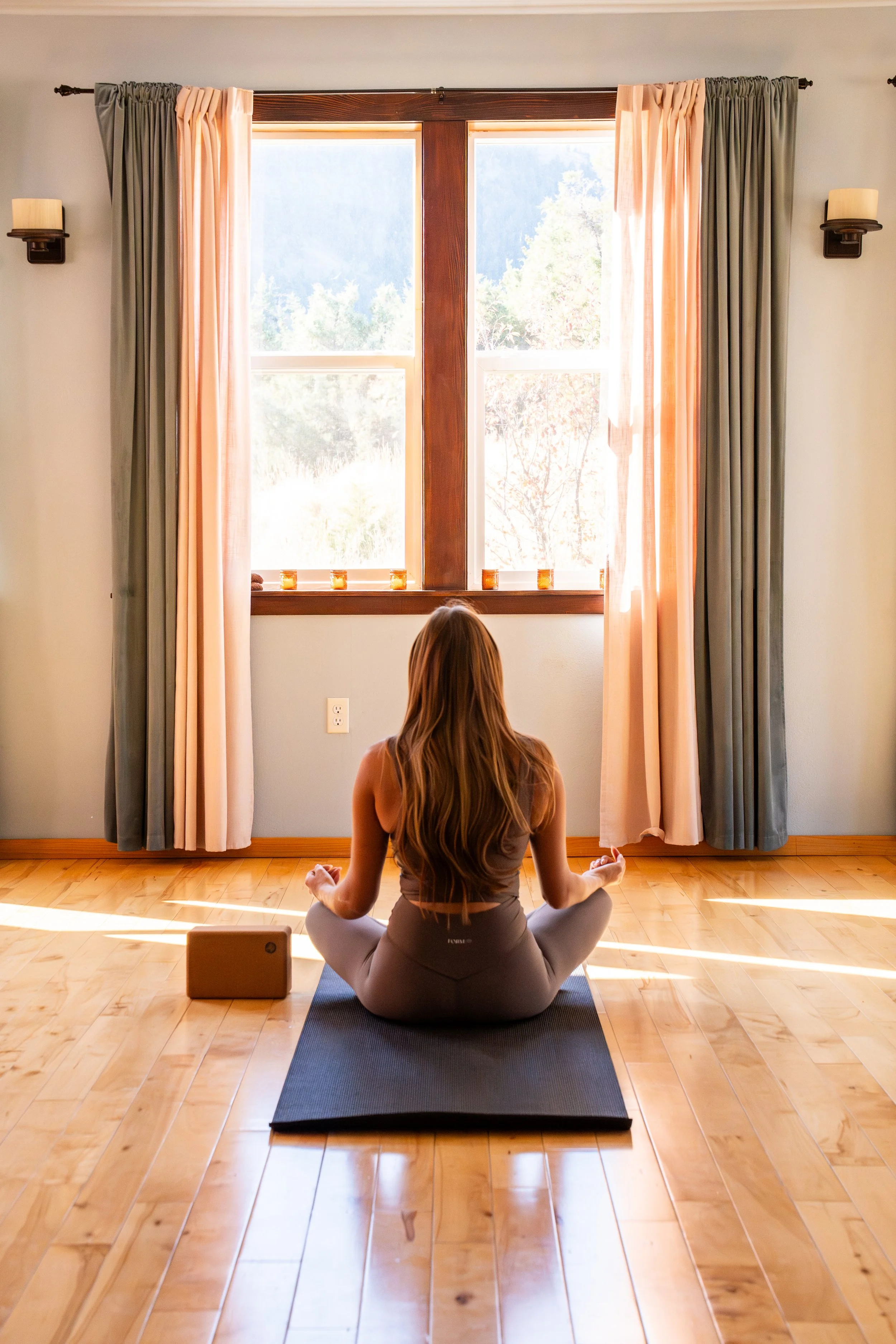 Chico Hot Springs-17.jpg