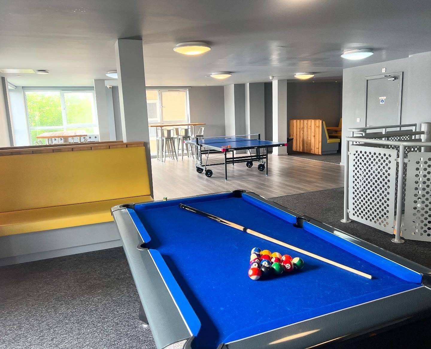 Have you made use of our new and updated Common Rooms yet? 🏓🏡

A functional space for everyone to use:

🏓 Enjoy some games with friends- table tennis, pool, foosball, mahjong, PS4&hellip;
🍽️ Cook and dine in our communal kitchen
📚 Study in our c