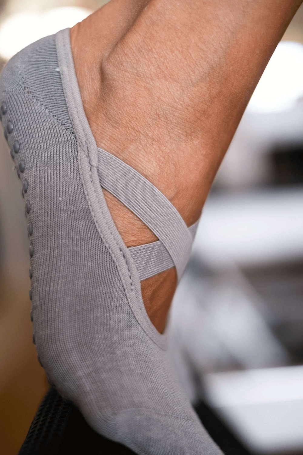 Pilates/Yoga Grip Socks - CROSS STRAP — COZY - Cotton Knee High Pilates  Socks