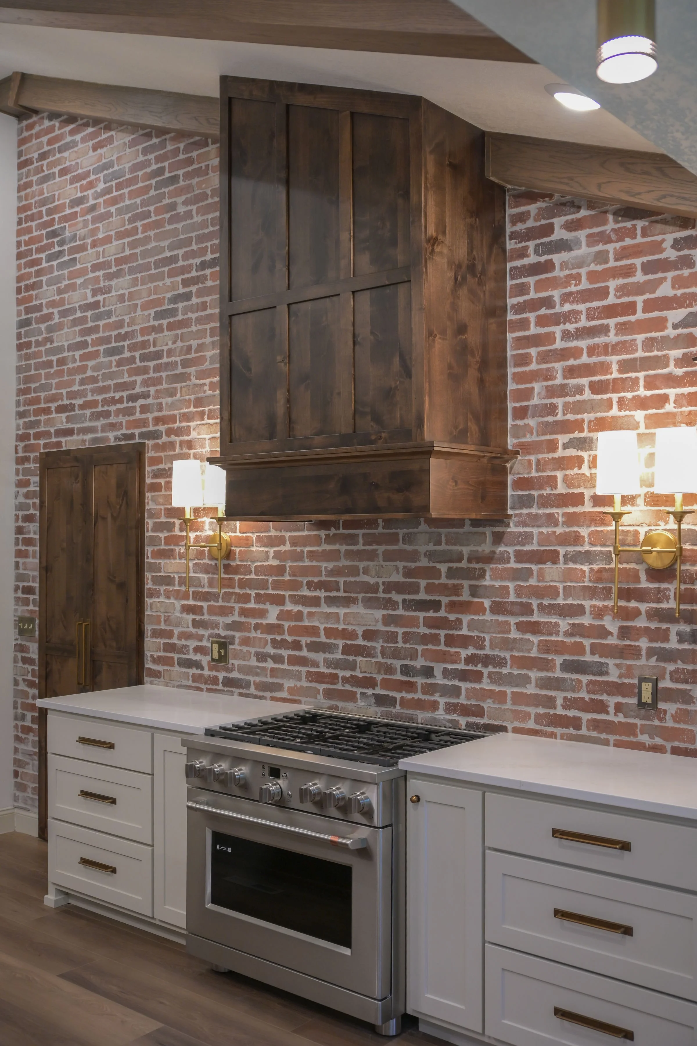 Renderings: House of Mad's 
Designer: Lauren Jones 
Construction: Dwell In The House 