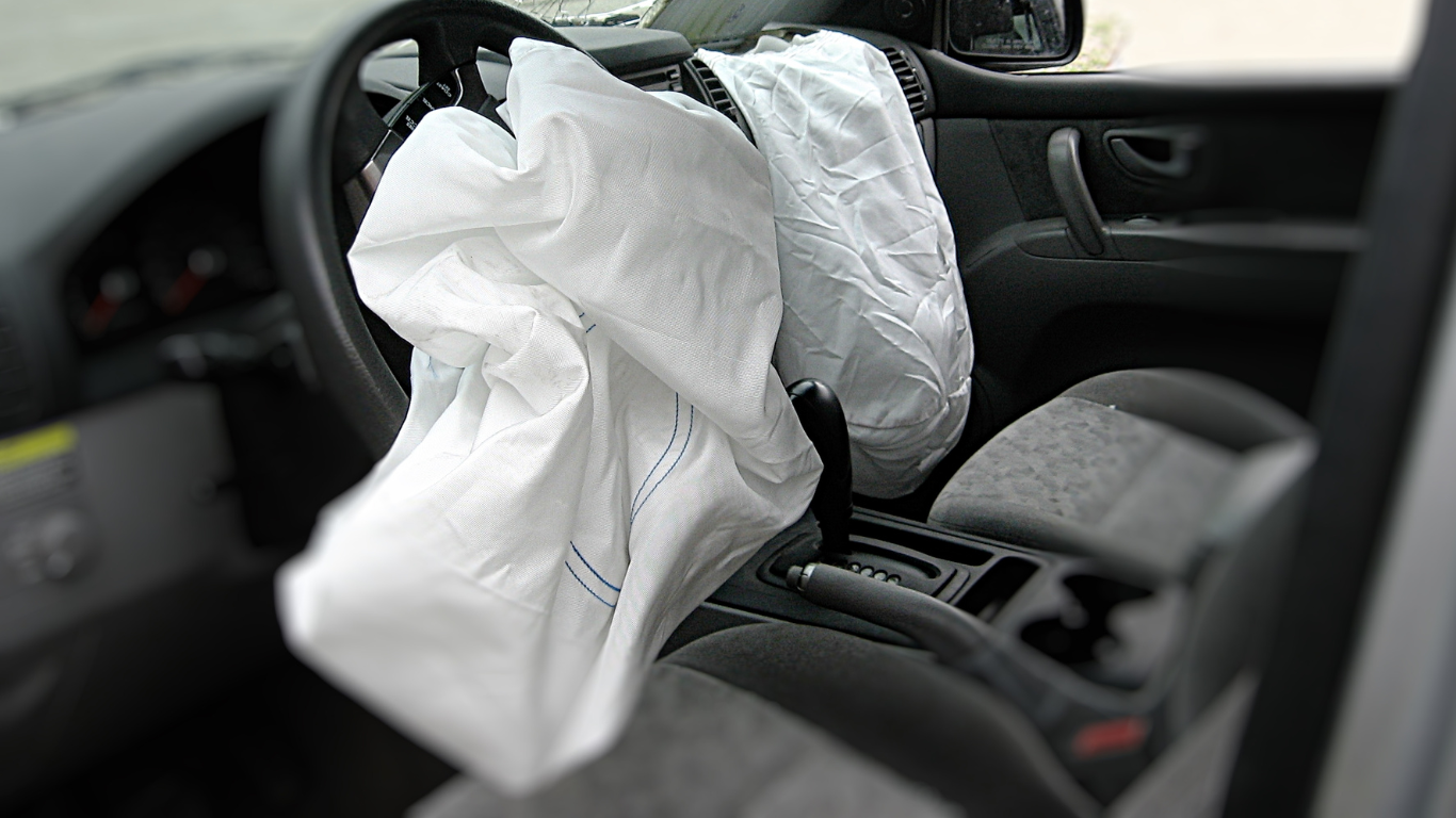 Can I File a Claim If My Airbags Didn't Deploy During the Crash?