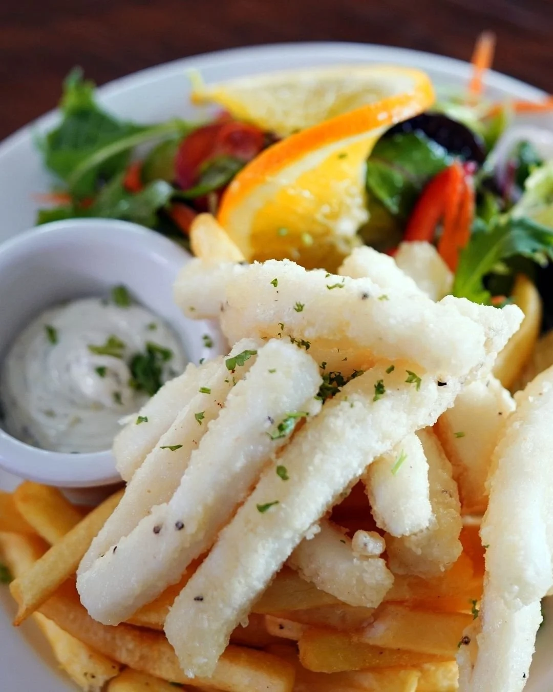 2 meals for dinner tonight for only $30 🙌

It has to be one of the best Tuesday night offers for you and your bestie to enjoy! Now... just to decide what I feel like tonight?

Salt and Pepper Calamari or a Burrito Bowl??
Decisions... Decisions.... ?