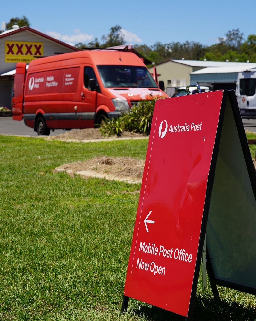 The Australia Post mobile van will be at the Tavern this morning from 10.30am to 11.30am.

So drop on in if you need anything 📬✉️📦

Great for all those things you may need from Australia Post...
📨 pay an electricity bill
📨 drop off a parcel
📨 ne