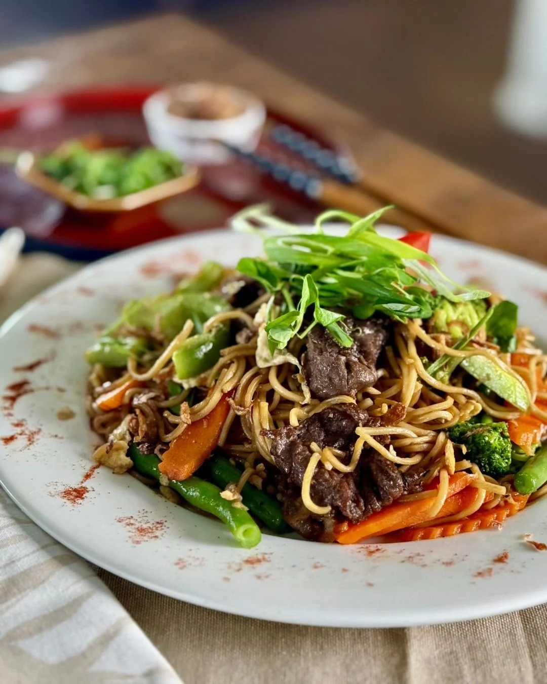 Tonight&rsquo;s forecast: sizzling, saucy, and a 100% chance you'll come back for another bite.

How delicious do these Asian dishes sound for dinner tonight?

𝐂𝐡𝐢𝐜𝐤𝐞𝐧 𝐒𝐚𝐭𝐚𝐲 - Tender chicken marinated in aromatic spices, served with veget