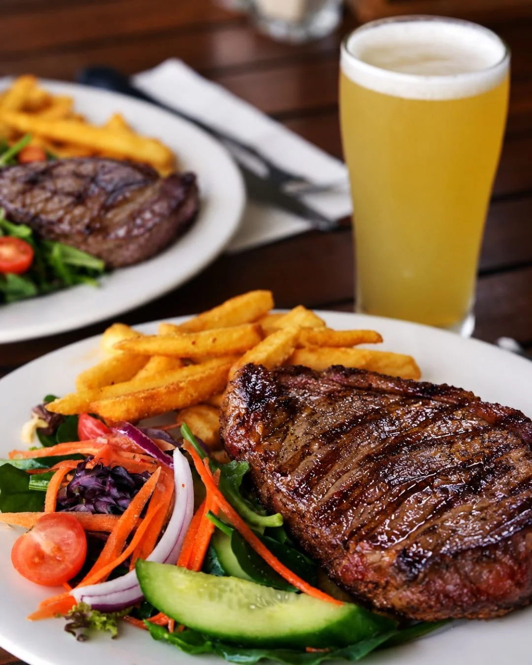 Your turn to cook tonight? We&rsquo;ve got a better offer.

Two meals for $30 at the Creek, with none of the washing up. Bring your other half, a mate or whoever&rsquo;s been dropping hints about dinner.

Steak?... Parmie?... Roast?... plenty to choo