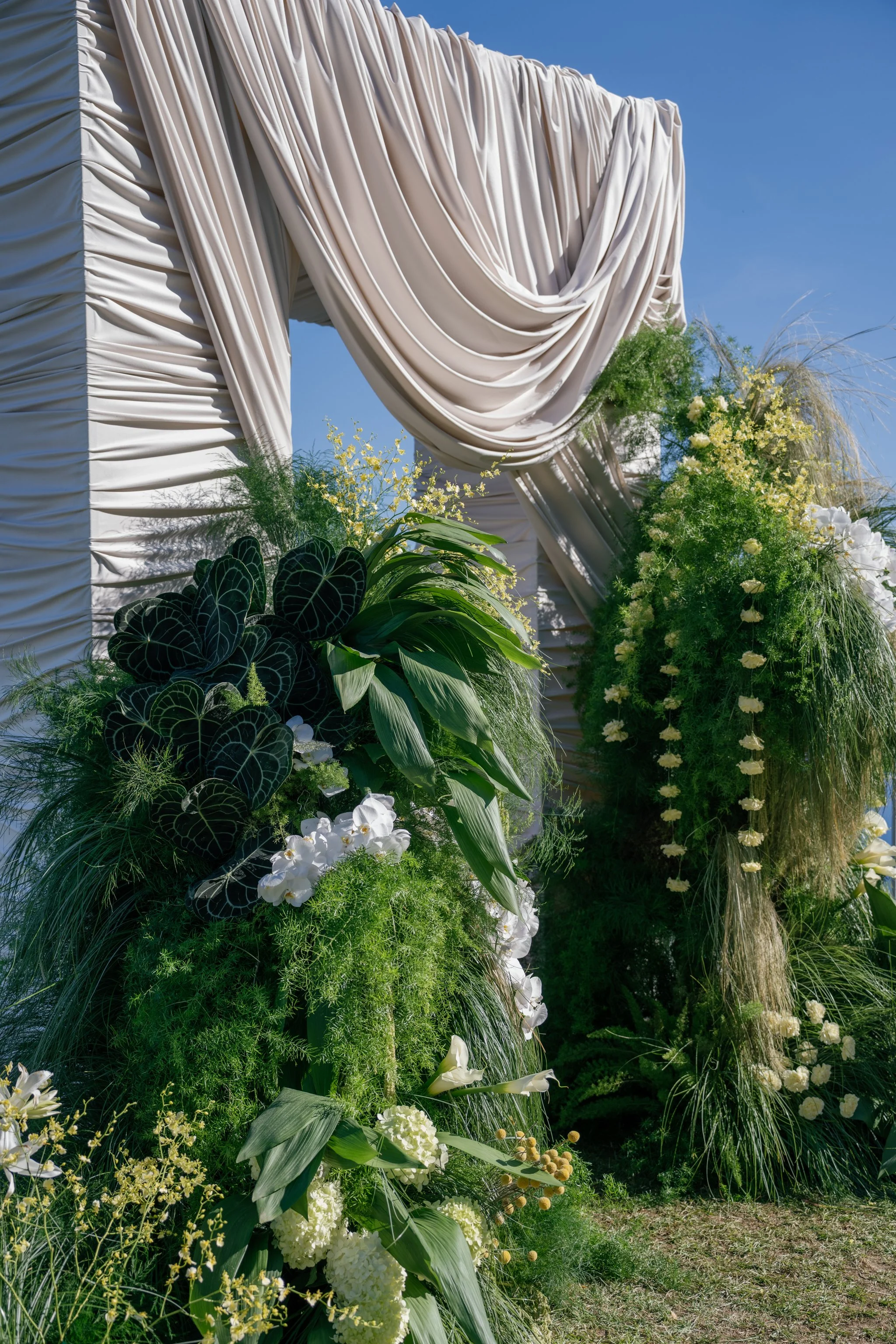 editorial-wedding-photographer-italy-villa-la-rondinaia-ravello-amalfi-coast-28.jpg