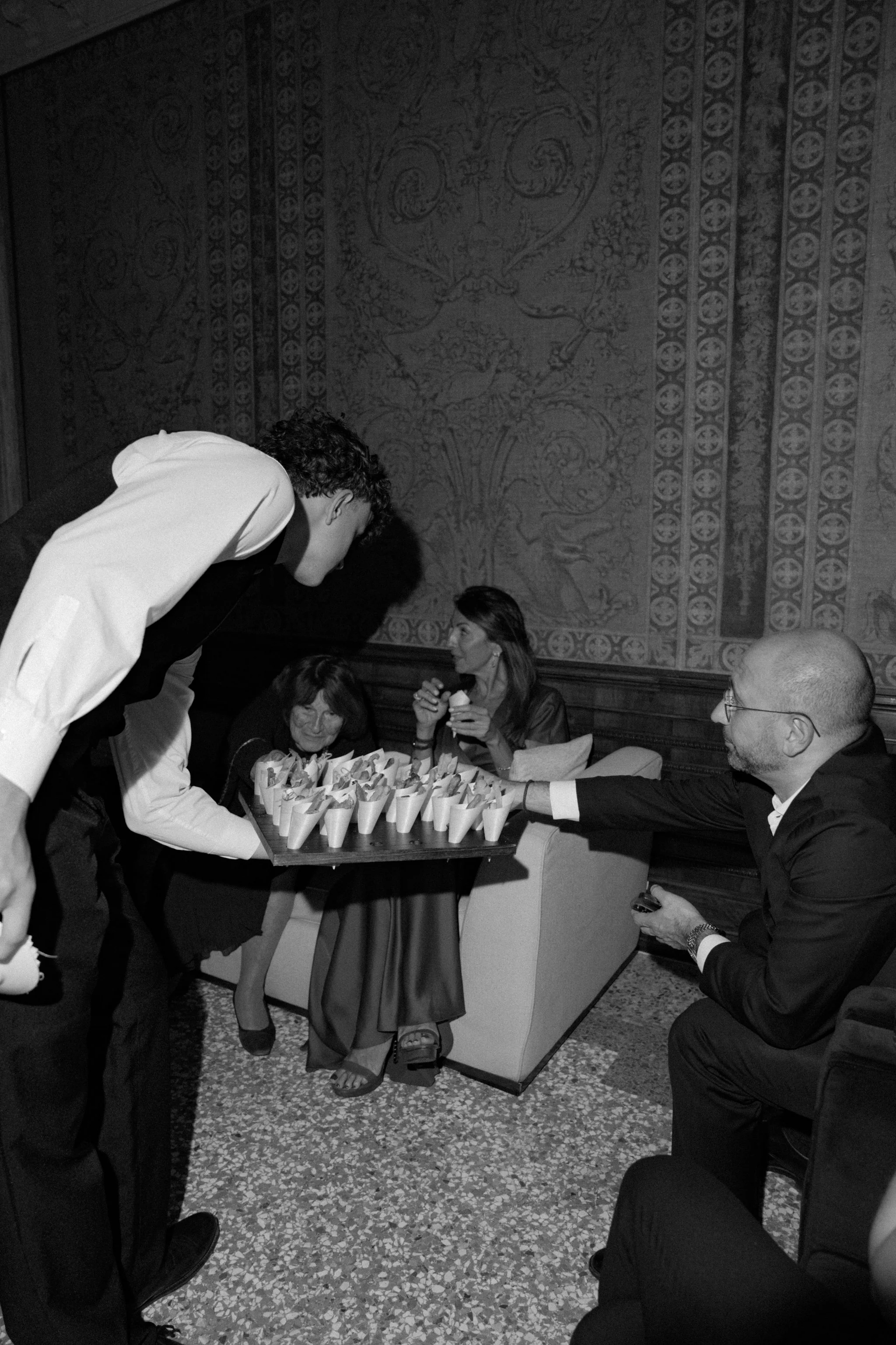 aman-venice-palazzo-pisani-moretta-wedding-italy-31.jpg